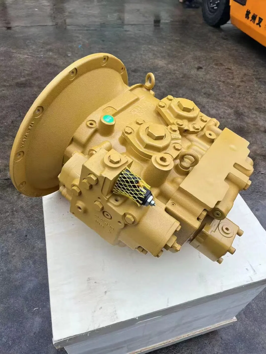 Cat Bob-Cat E320d2 323D2 325D2 326D C6.6 Engine High Pressure Hydraulic/Water/Fuel Injection/Oil/Gear/Working/Steering/Transmission Main Pump for Excavator